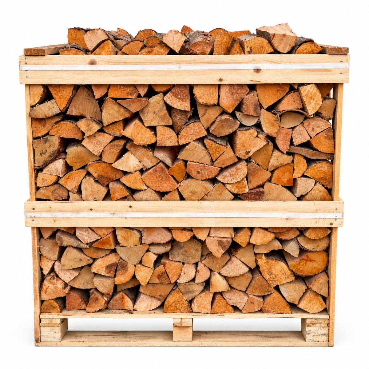 Krat met 1 m³ ovengedroogd berk-elzen mix haardhout op witte achtergrond – vooraanzicht